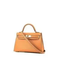Сумка Hermès Kelly 20 см из кожи эпсом золотого цвета