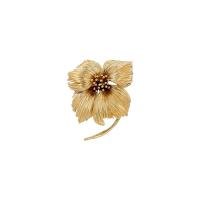 Брошь Van Cleef & Arpels 1960-х годов из желтого золота