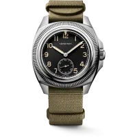 Longines Pilot Majetek