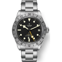 Tudor Black Bay Pro